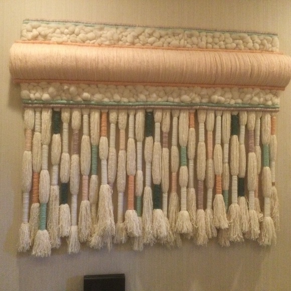 Wall carpet